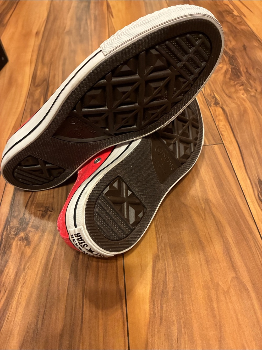 Converse - Picture 6 of 6
